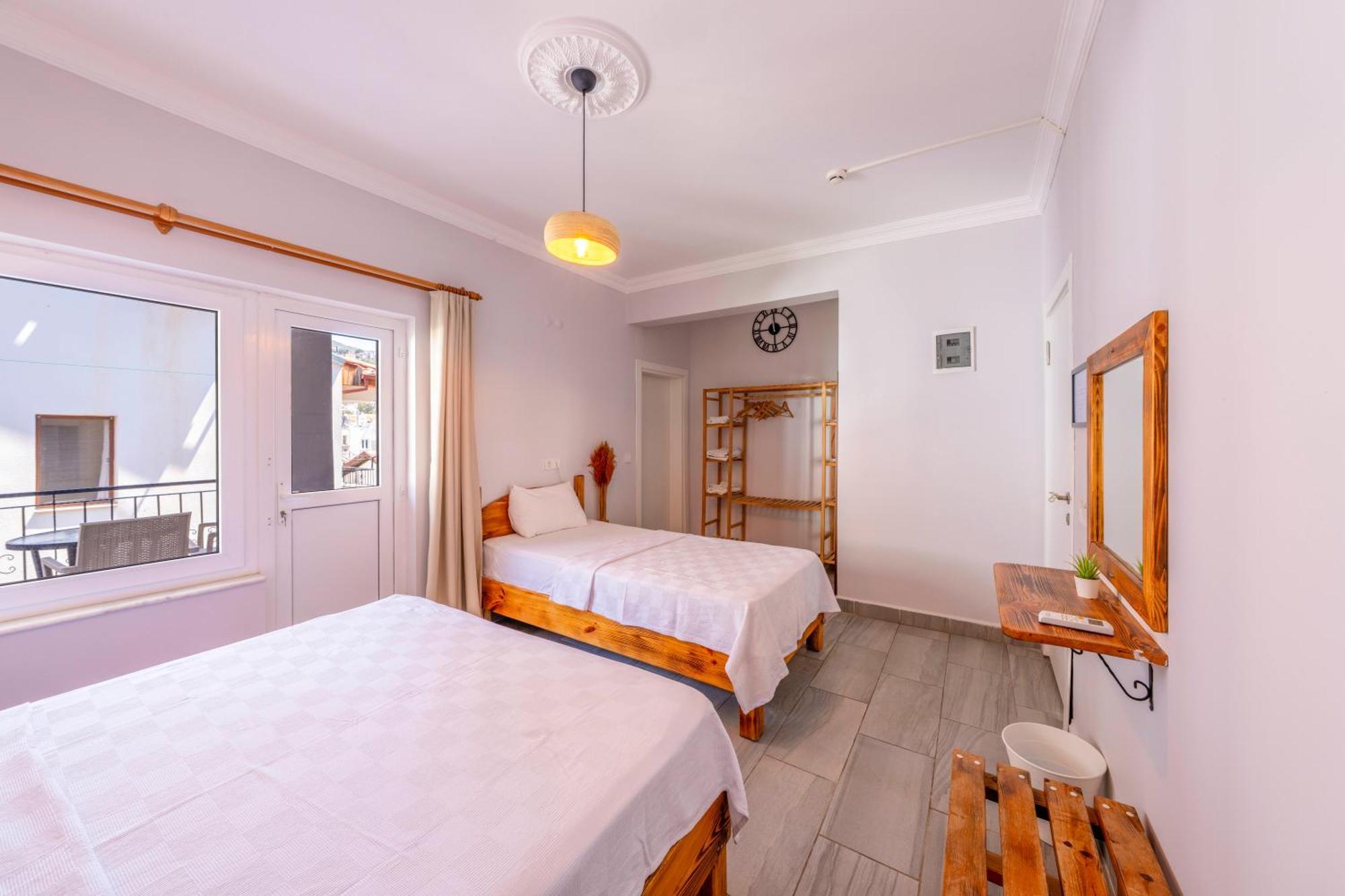 Larex Otel Kaş Buitenkant foto