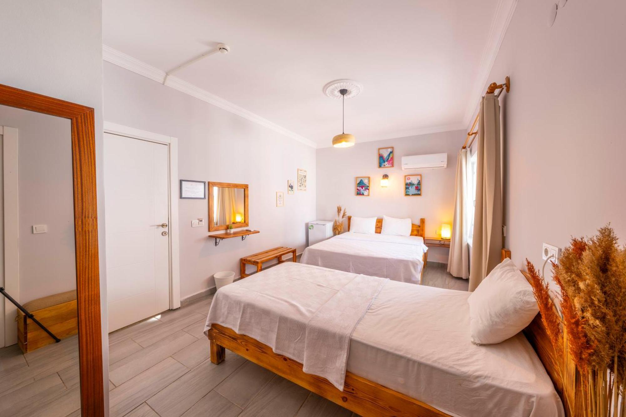 Larex Otel Kaş Buitenkant foto